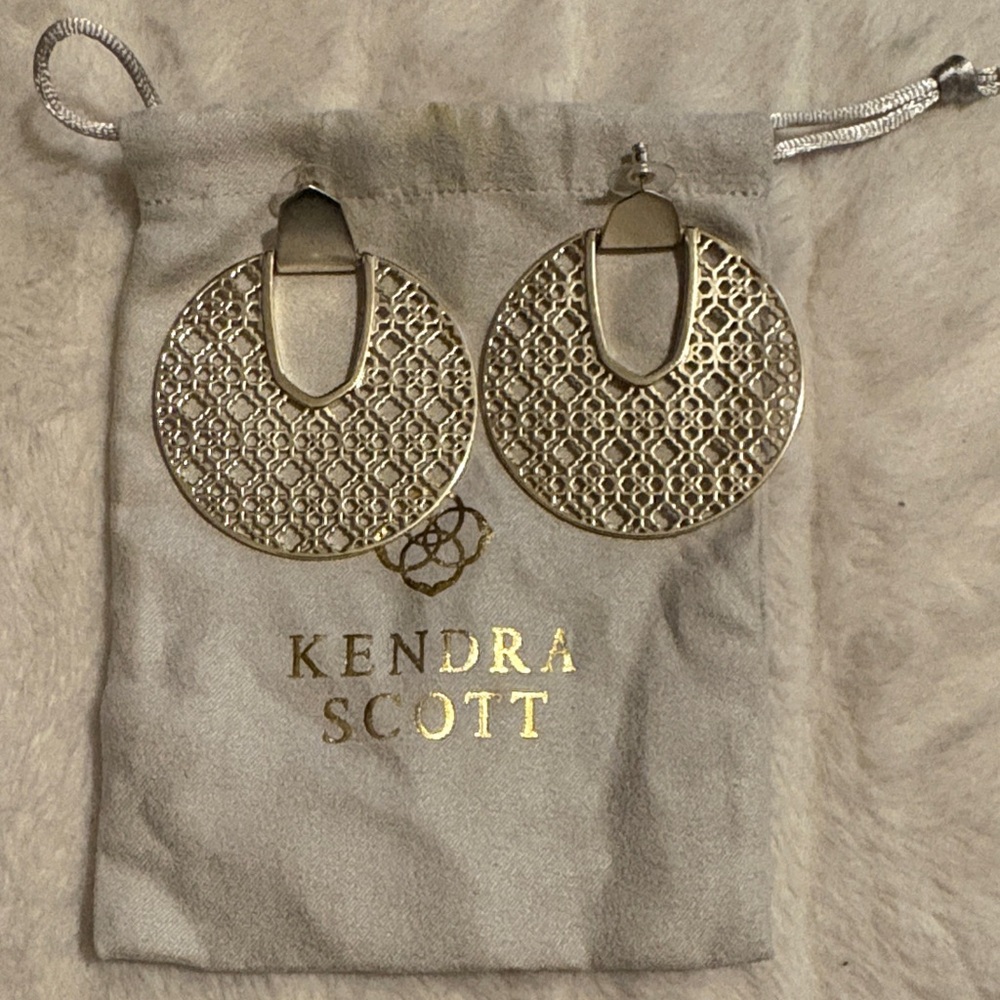 Kendra Scott Gold Lattice Round Drop Earrings